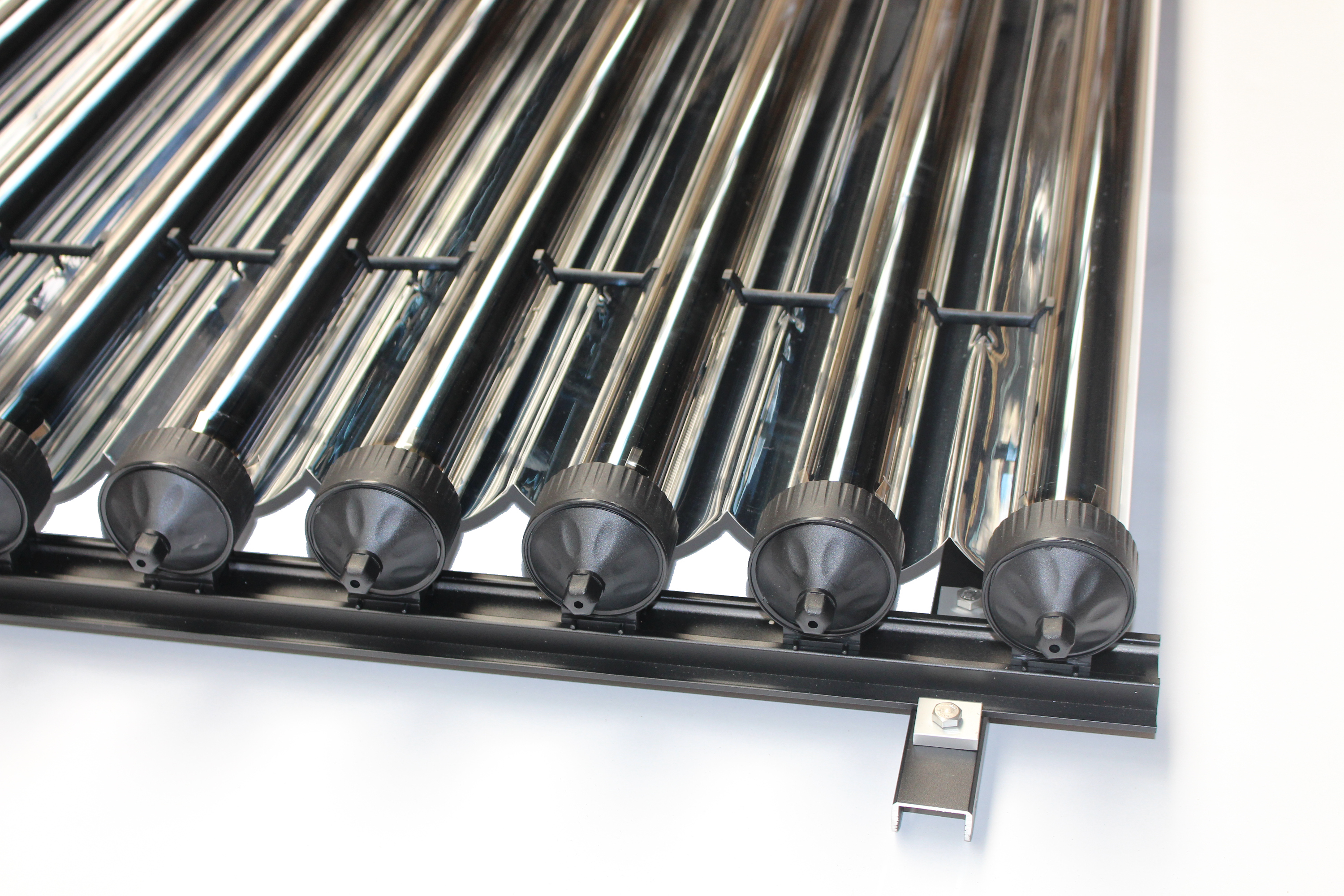 CPC24_Black_U Vakuumröhrenkollektor Sonnenkollektor Eurotherm-Solar CPC - 24R (5,29 m²) Black Line