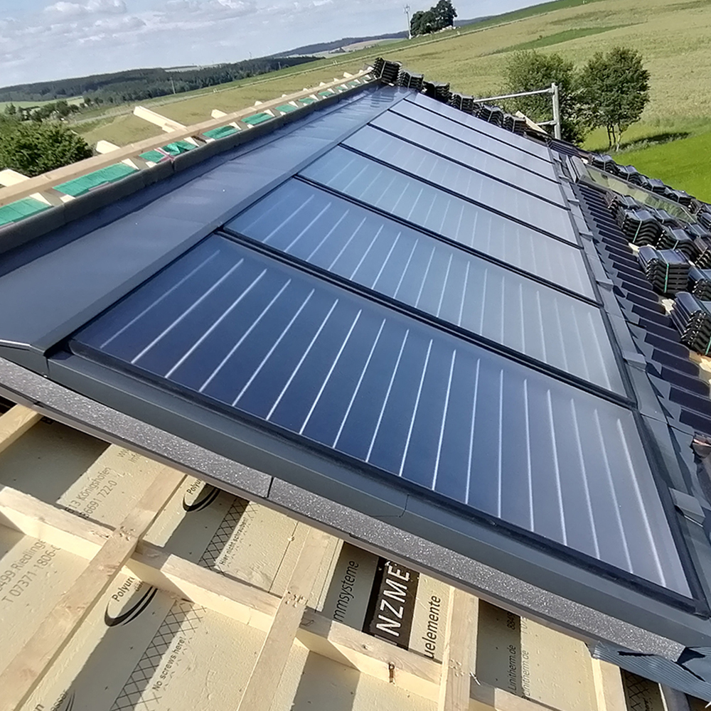 Indach Montageset für STI FKF 200 Horizontal-Flachkollektoren - einreihig Indach Montageset für STI FKF 200 Horizontal-Flachkollektoren - einreihig